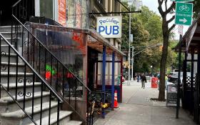 Image of bar on NY Street